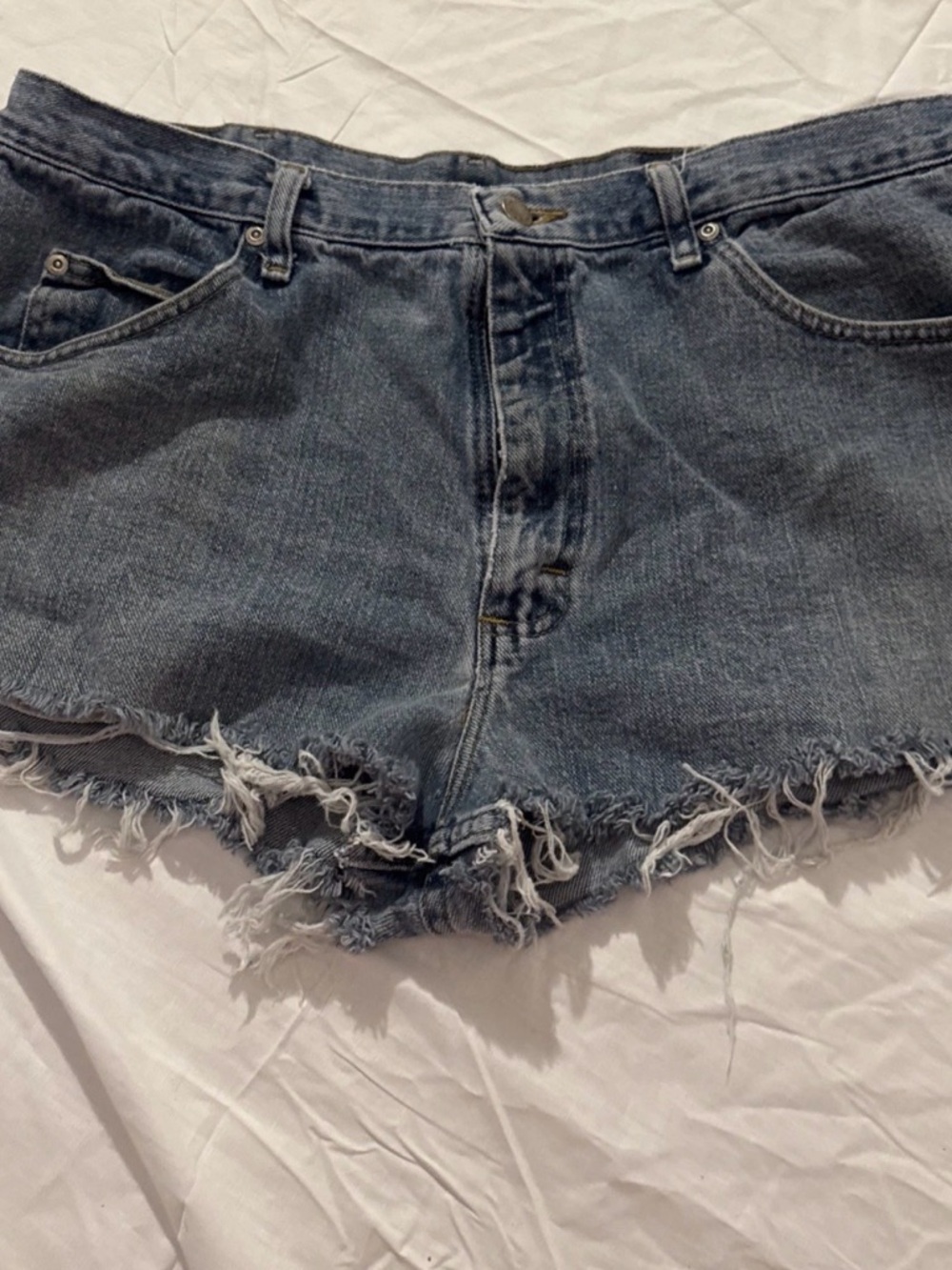 Wrangler Y2k Wash Cutoff Fray Distressed High Rise Short Size 36 Womens